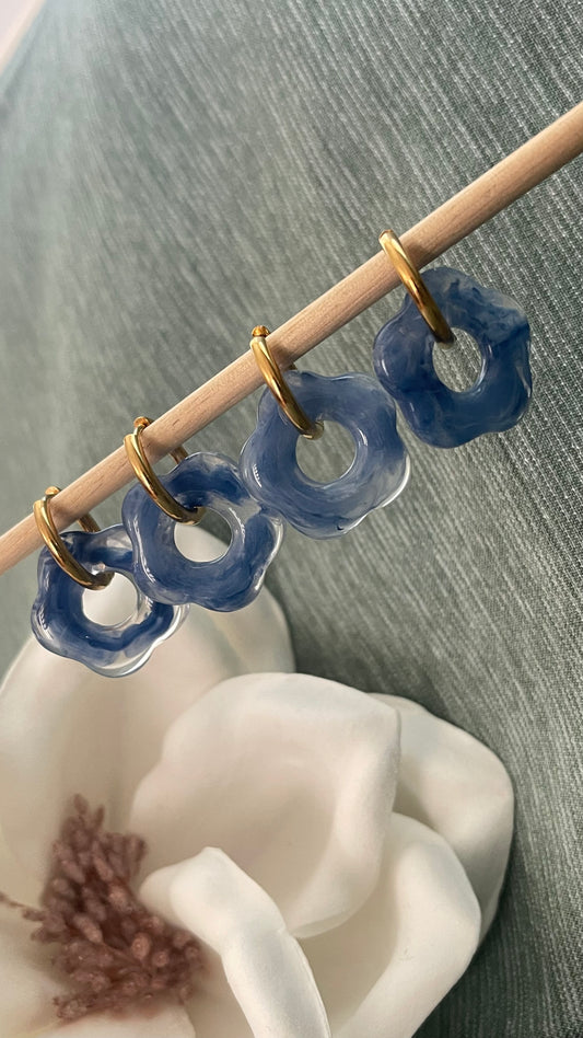 Funky Blue Flower Earring - Creaciones ZDTM