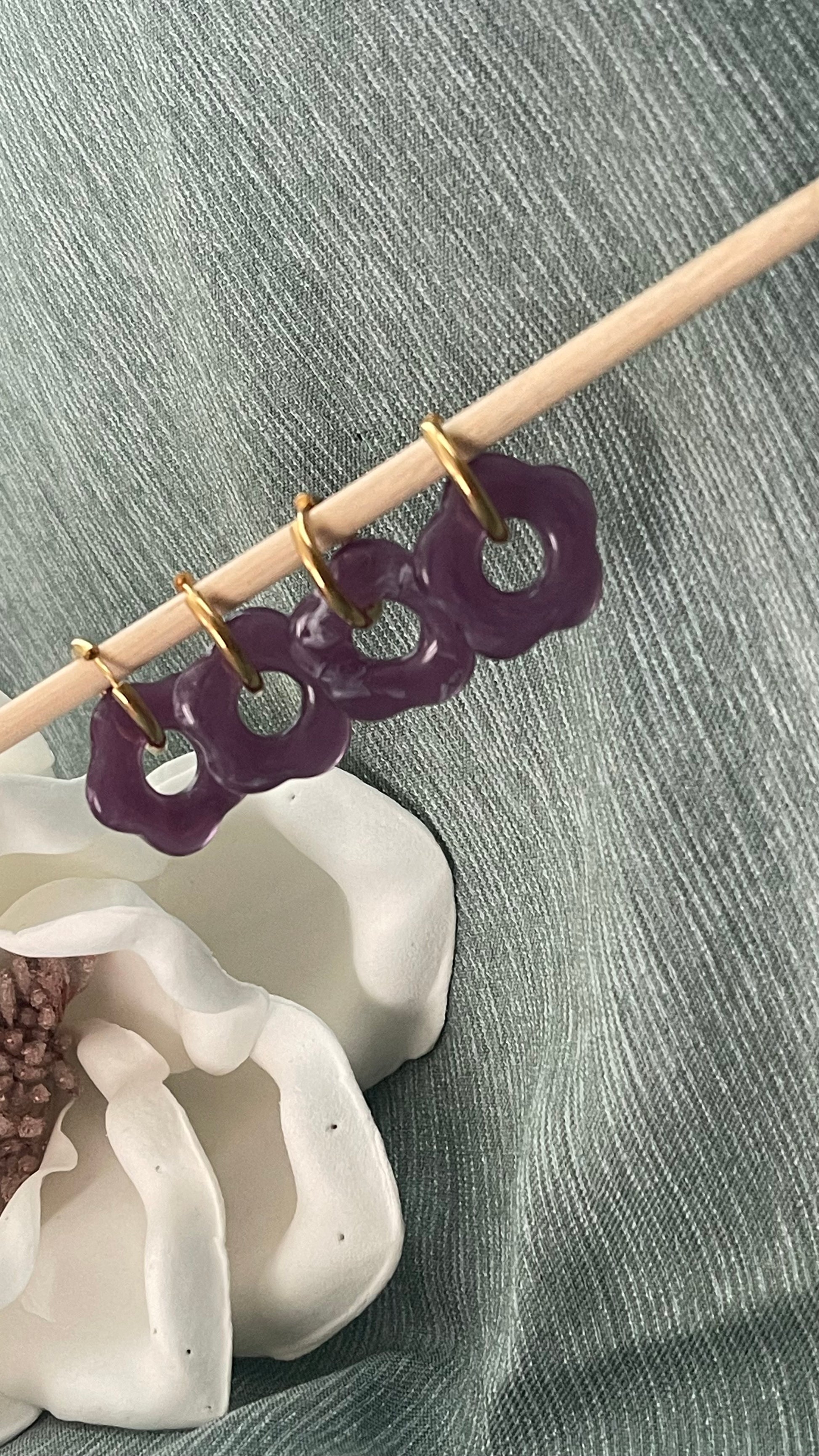 Purple Funky Flower Earrings - Creaciones ZDTM