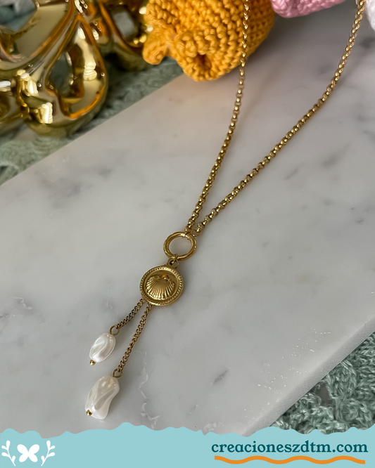 Shell with Pearl Necklace