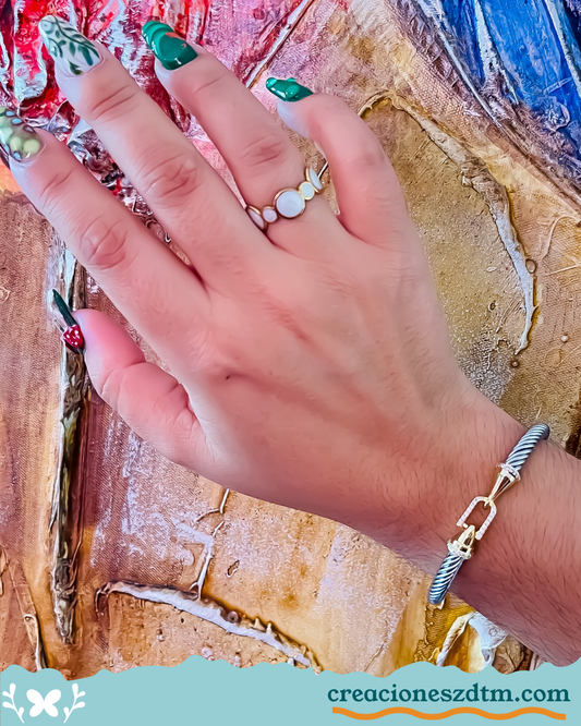 Retro Oval Ring